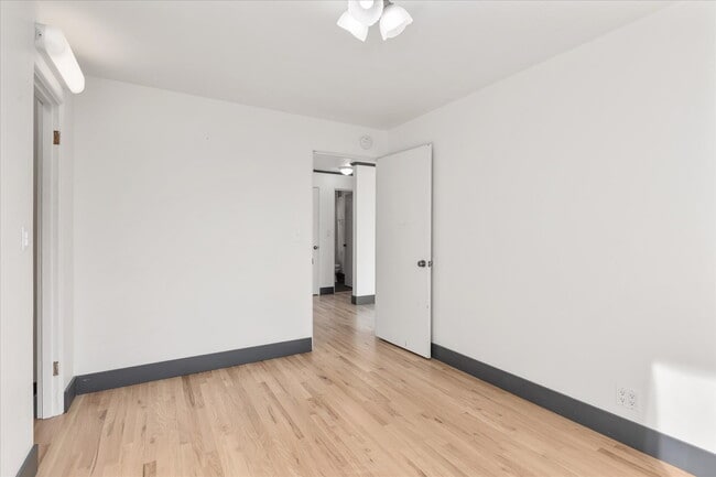 Photo - Walk to all that Downtown Queen Anne Offers! Unit 301