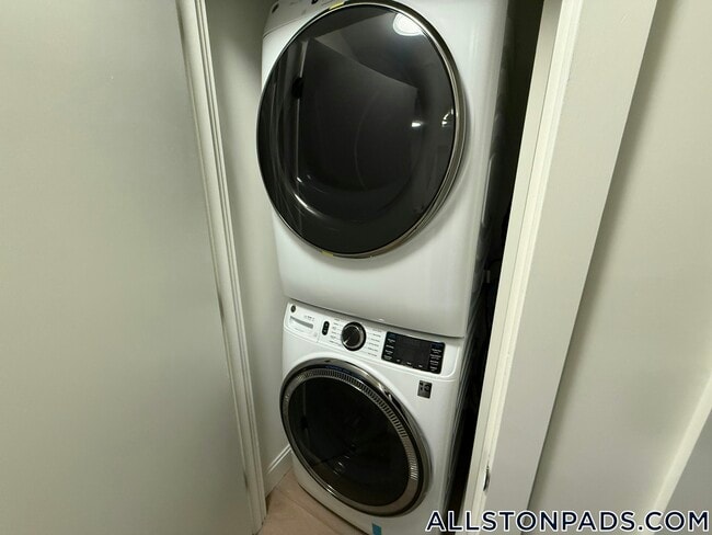 Photo - 1079 Commonwealth Ave Unit 245