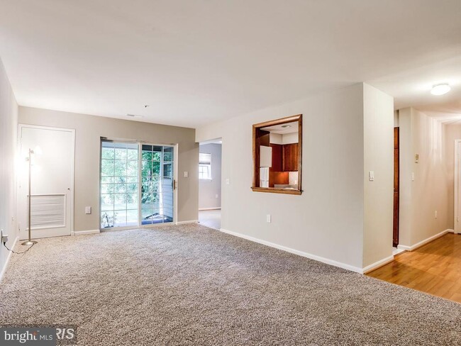 Photo - 8385 Montgomery Run Rd Townhome