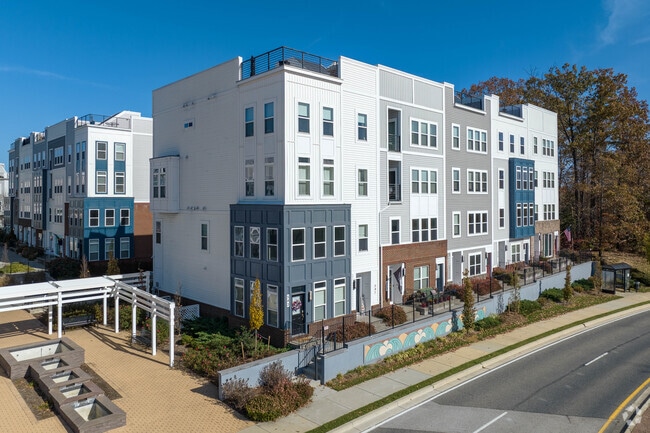 Photo - Admirals Square Condominium Homes