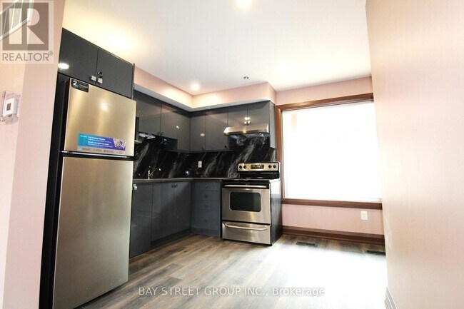 Photo - 108 Chatham Ave