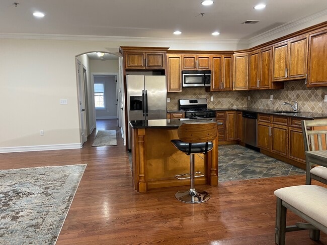 Photo - 524-532 Maple Ave Unit 309