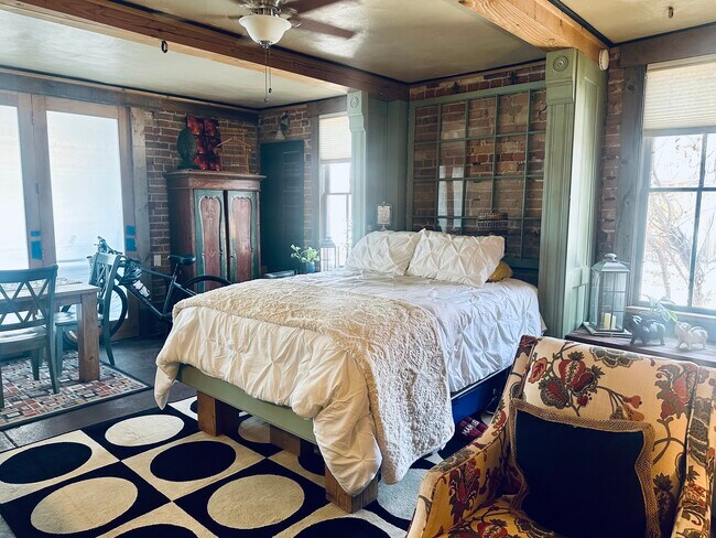 Photo - 1136 E 100 S Unit 2