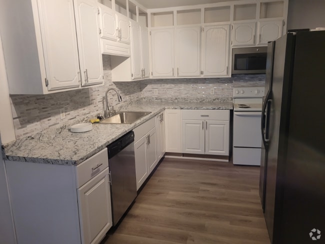 Building Photo - 718 N 18th St Rental