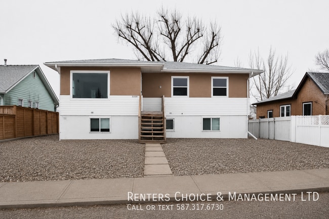 Photo - Pet Friendly Suite with Driveway Parking & Private Laundry