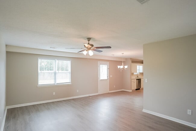 Photo - 49 Melleray Ct