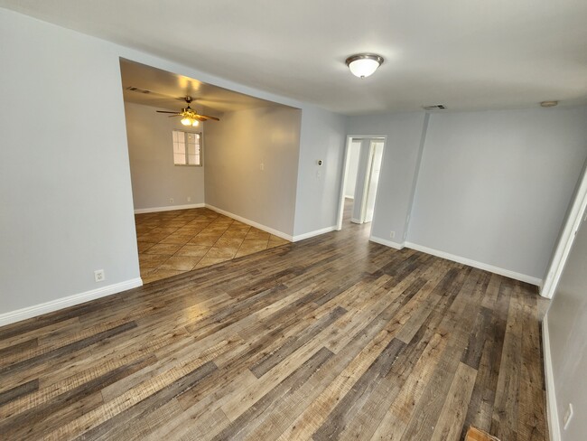 Building Photo - 7910 Nagle Ave