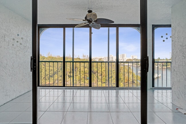 Photo - 1631 Riverview Rd Unidad 507