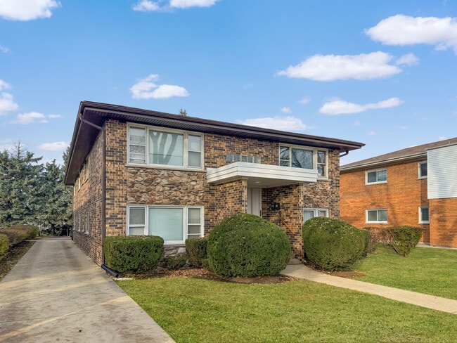 Building Photo - 4614 Vernon Ave Unit 4