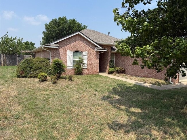 Building Photo - 16001 Korie Dr