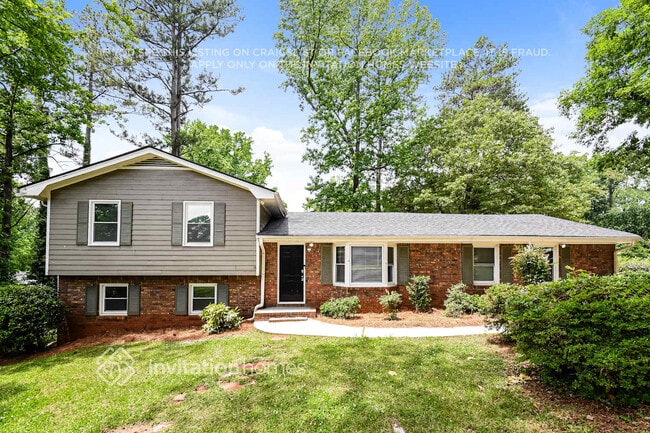 Building Photo - 3370 Doyle Ln SW
