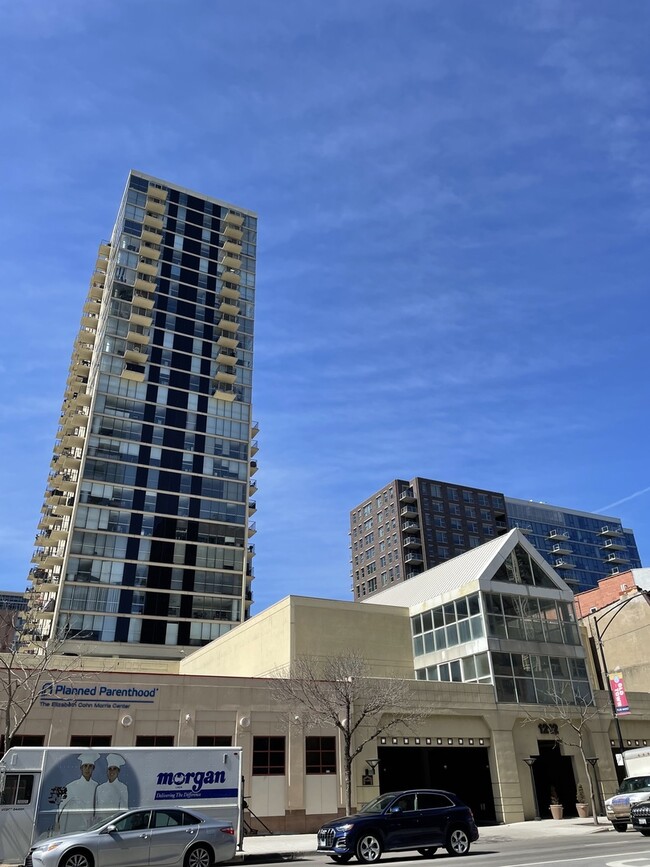 Photo - 1212N N La Salle Dr Condo Unit 1003