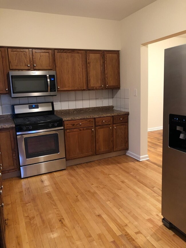 Photo - 6137 S Fairfield Ave Unit 2