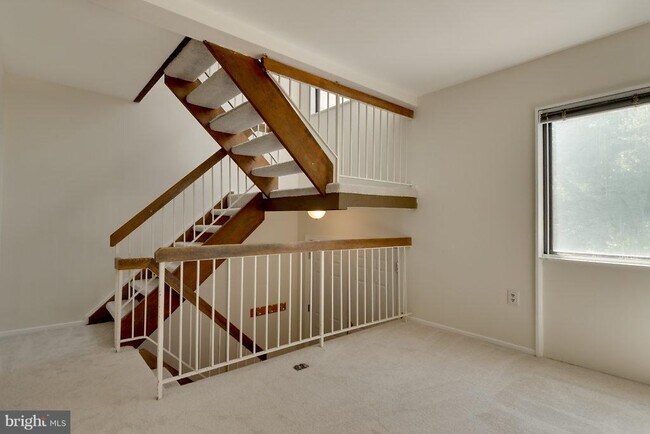 Building Photo - 9830 Sweet Mint Dr