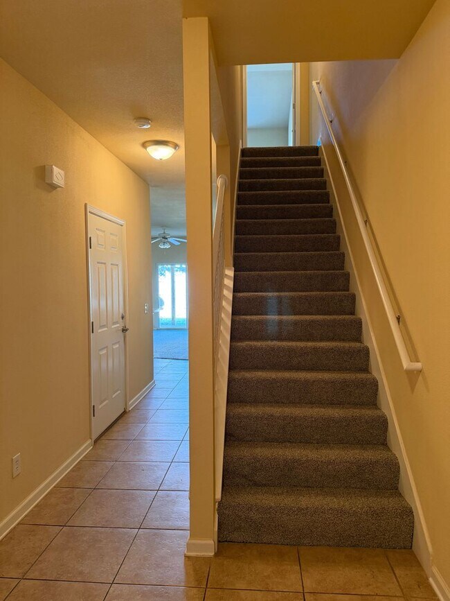 Photo - 148 Iron Horse Dr E