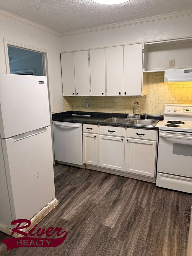 Photo - 2114 Telfair St