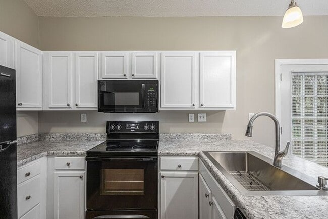 Photo - Like New Home off Freeman Mill. Just Paint...