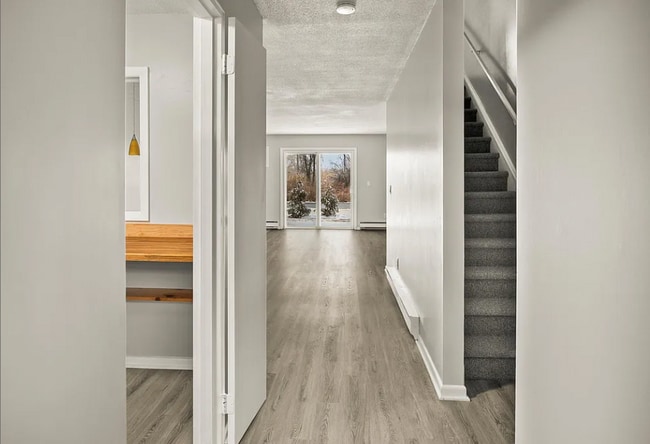 310 NY-66 Unit 10  Hudson Gardens