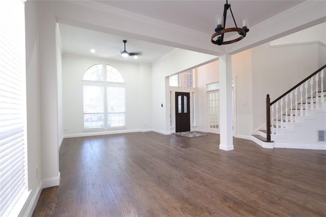 Photo - 5901 Louisville Dr