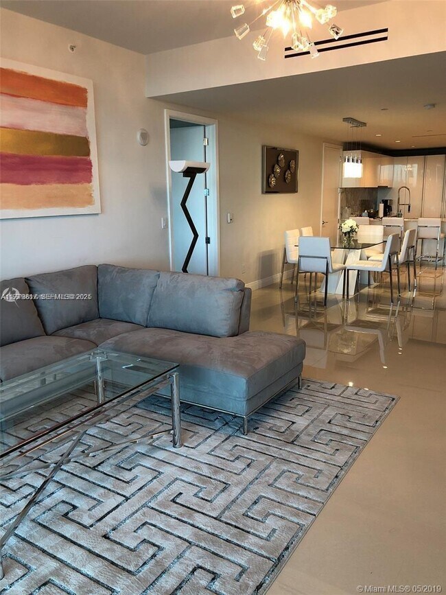 Building Photo - 10203 Collins Ave Unit 605