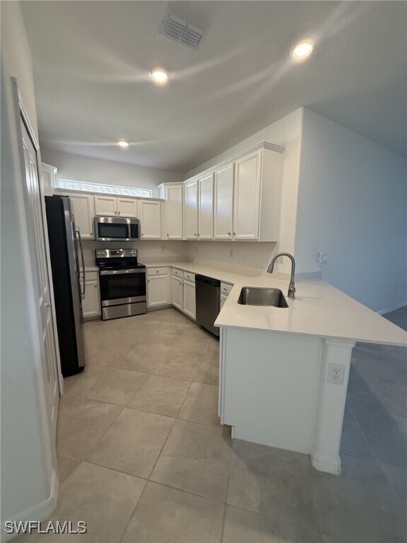 Photo - 2648 Vine Ave