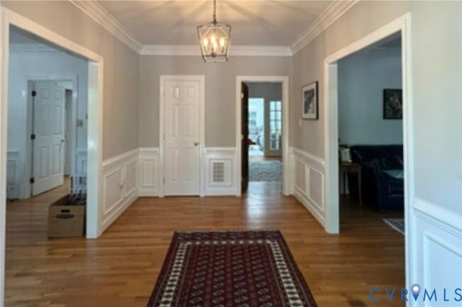Photo - 504 Gaslight Dr