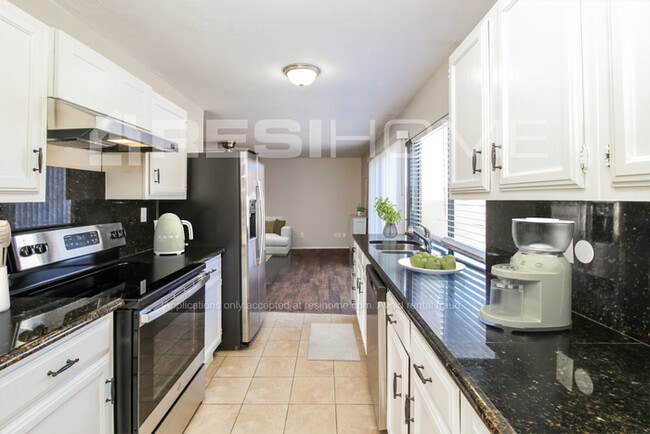 Photo - 5020 N Colony Blvd