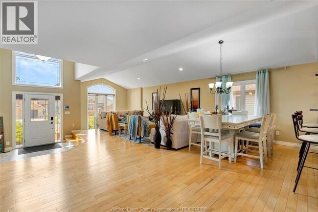 Photo - 80 Whelan Dr