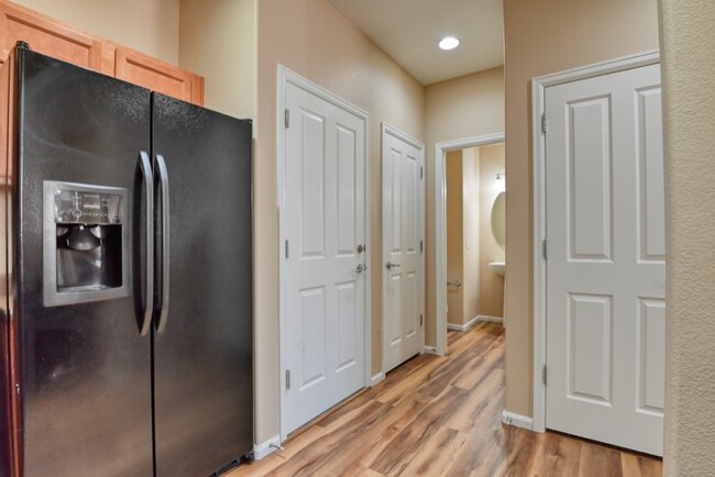Photo - 7150 Yampa River Heights