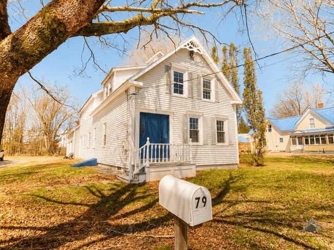 Building Photo - Spacious Updated 4BR/3BA Home | Garage, W/D, Pet-Friendly – $2,500.00