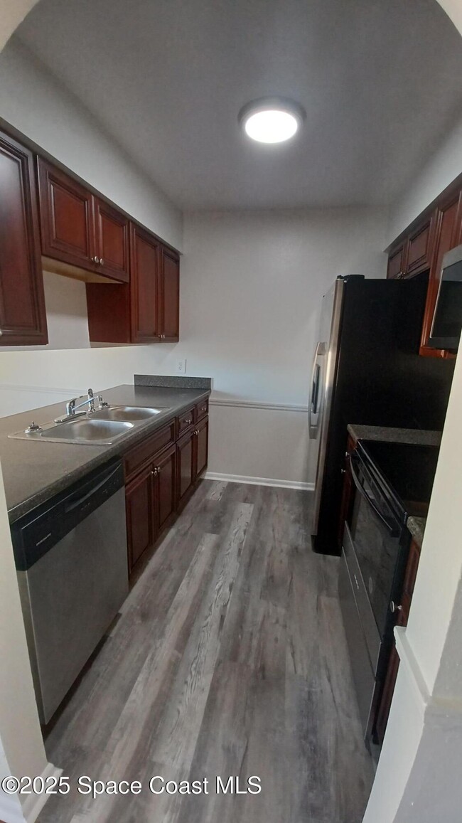 Photo - 214 San Juan Cir