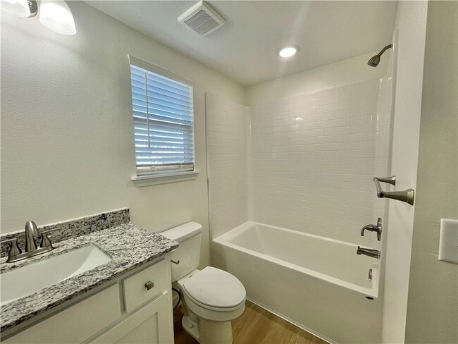 Photo - 508 Park St