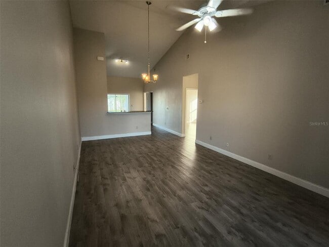 Photo - 13 Wood Amber Ln
