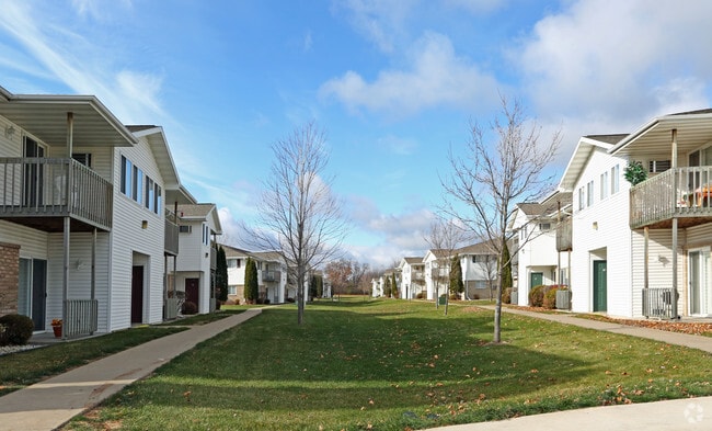 Breezewood Park - BREEZEWOOD APARTMENTS