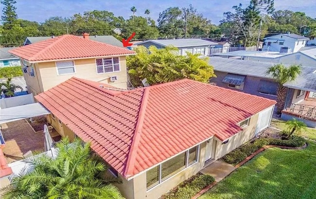 Building Photo - 5645 Central Ave