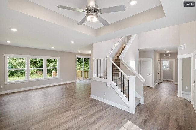 Photo - 5453 W Heathwood Dr SE