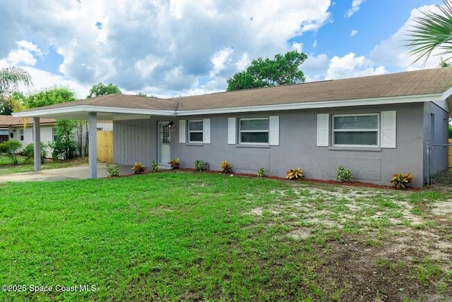 Photo - 950 Alford St