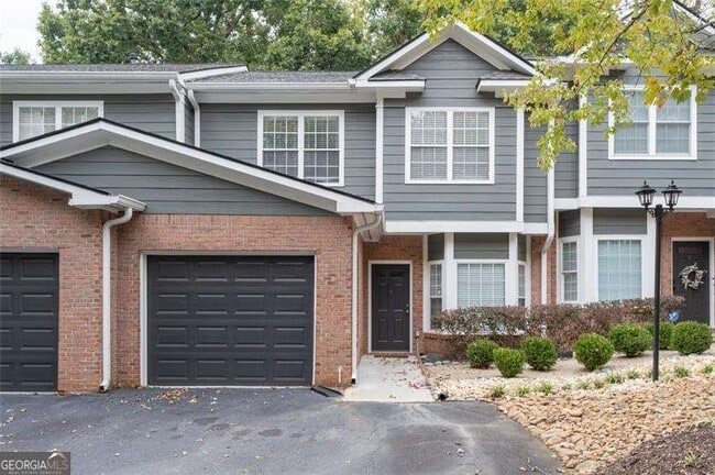 Photo - 2680 Pine Tree Rd NE