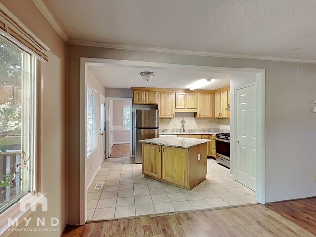 Photo - 4812 Kaplan Dr