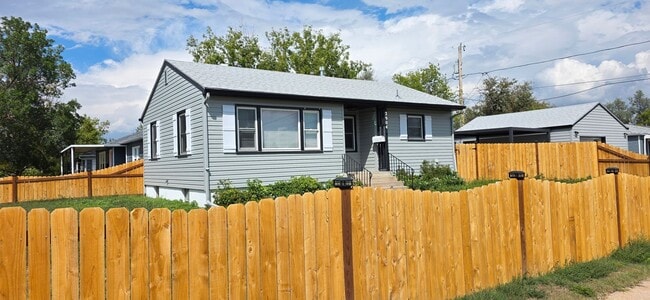 Photo - 2904 Plum Dr