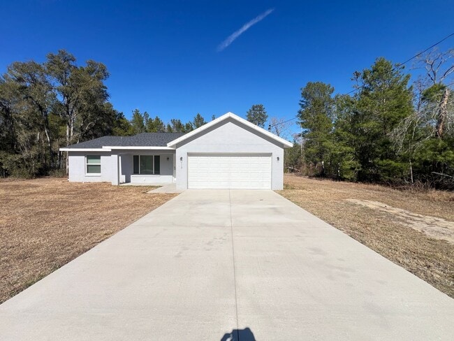 Photo - AWESOME 3 BD/2BA Home in Ocklawaha!!!
