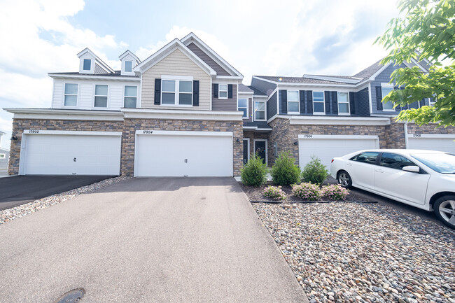 Photo - 17904 Giants Wy Townhome