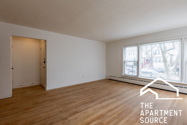 Photo - 4818 N Saint Louis Ave Unit 2