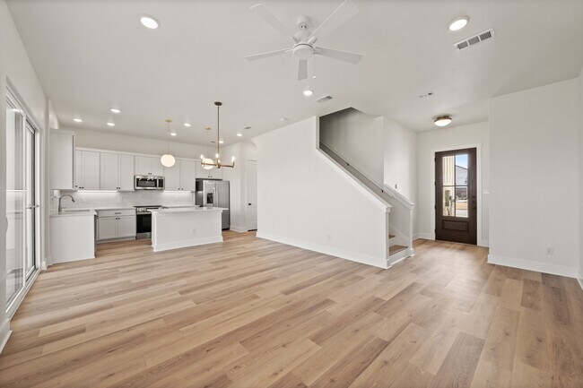 Photo - 6628 Abode Ave