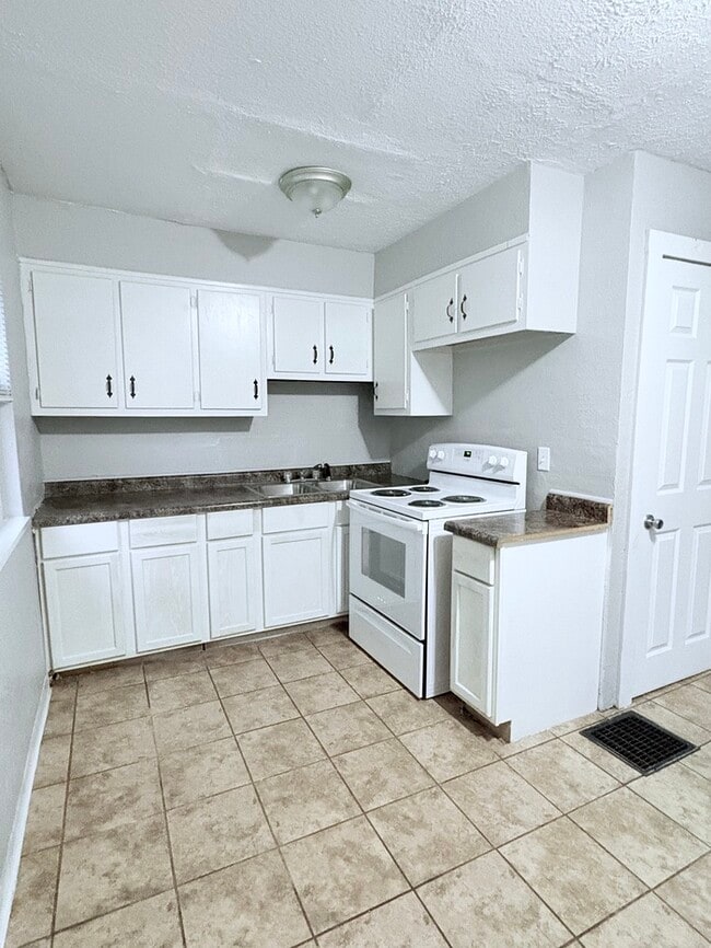Photo - Lovely 3 beds 1 bath in Columbus