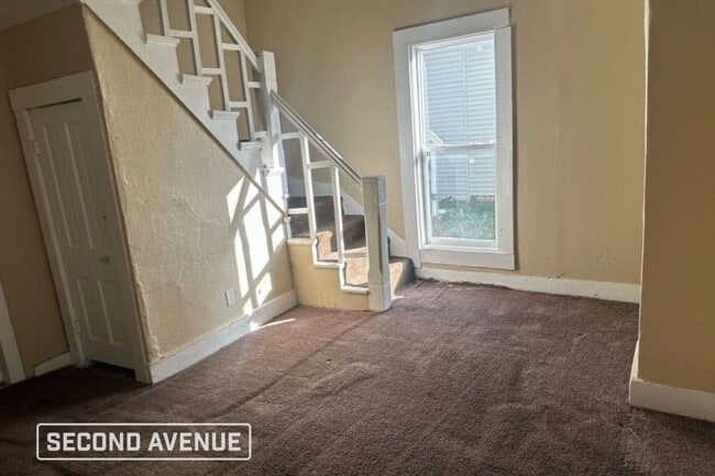 Photo - 1643 Columbia Ave