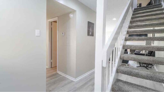 Photo - 6701 Dickens Ferry Rd Unit 71