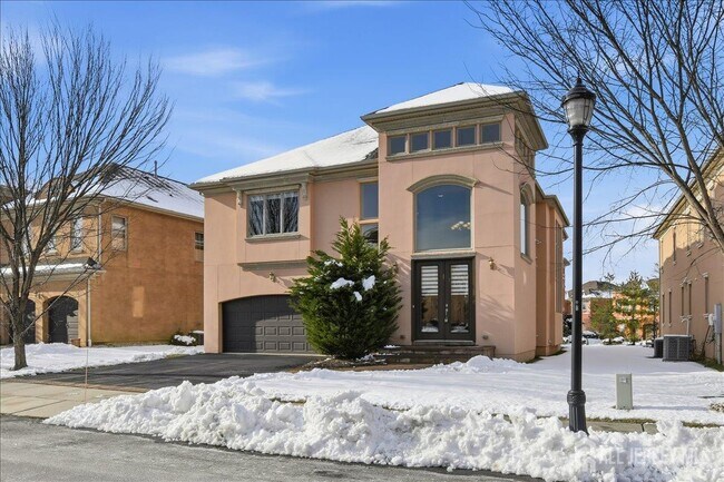 Photo - 86 Davinci Dr