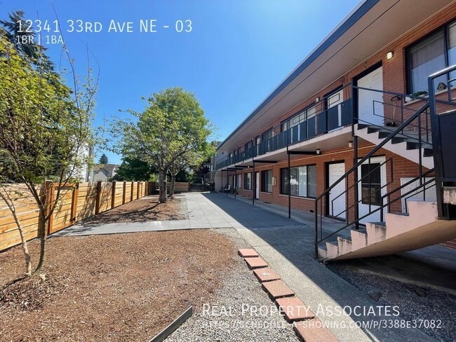 Building Photo - 12341 33rd Ave NE Unit 03 Rental