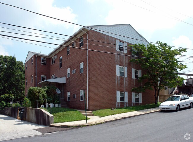 Parkside Apartments